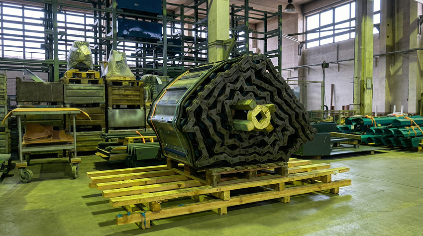 klamotec-kettenfoerderer-3